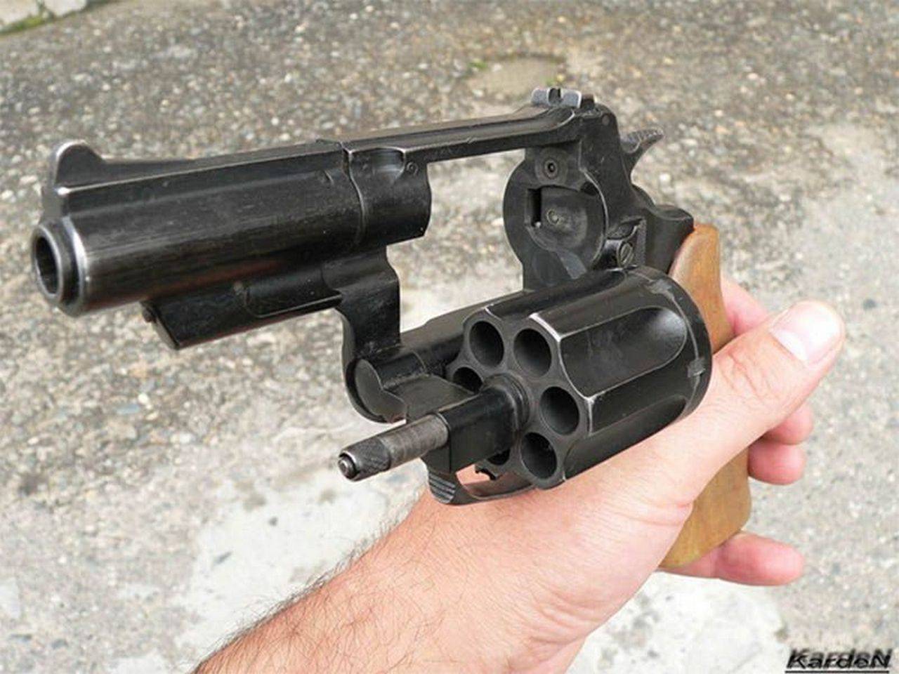 Револьвер рса — википедия