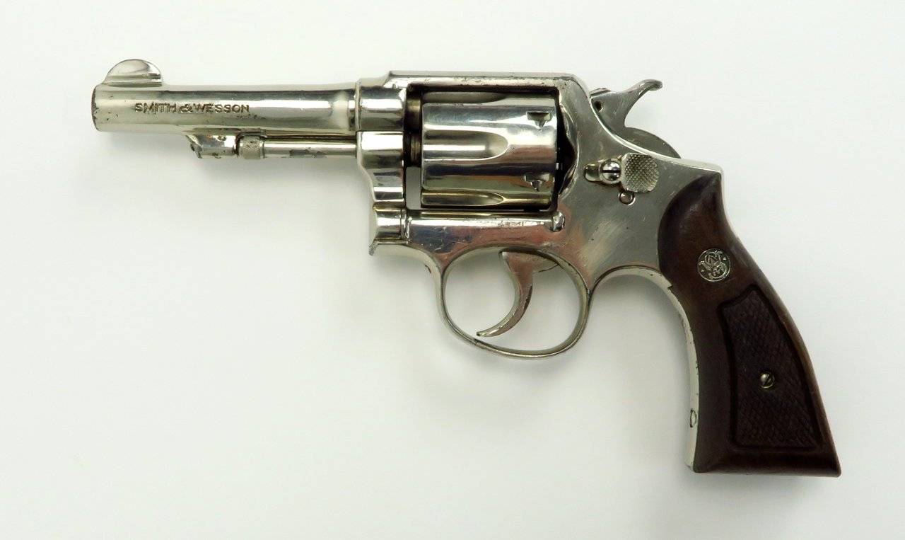 Револьвер smith & wesson .38 hand ejector, military & police. mod.10