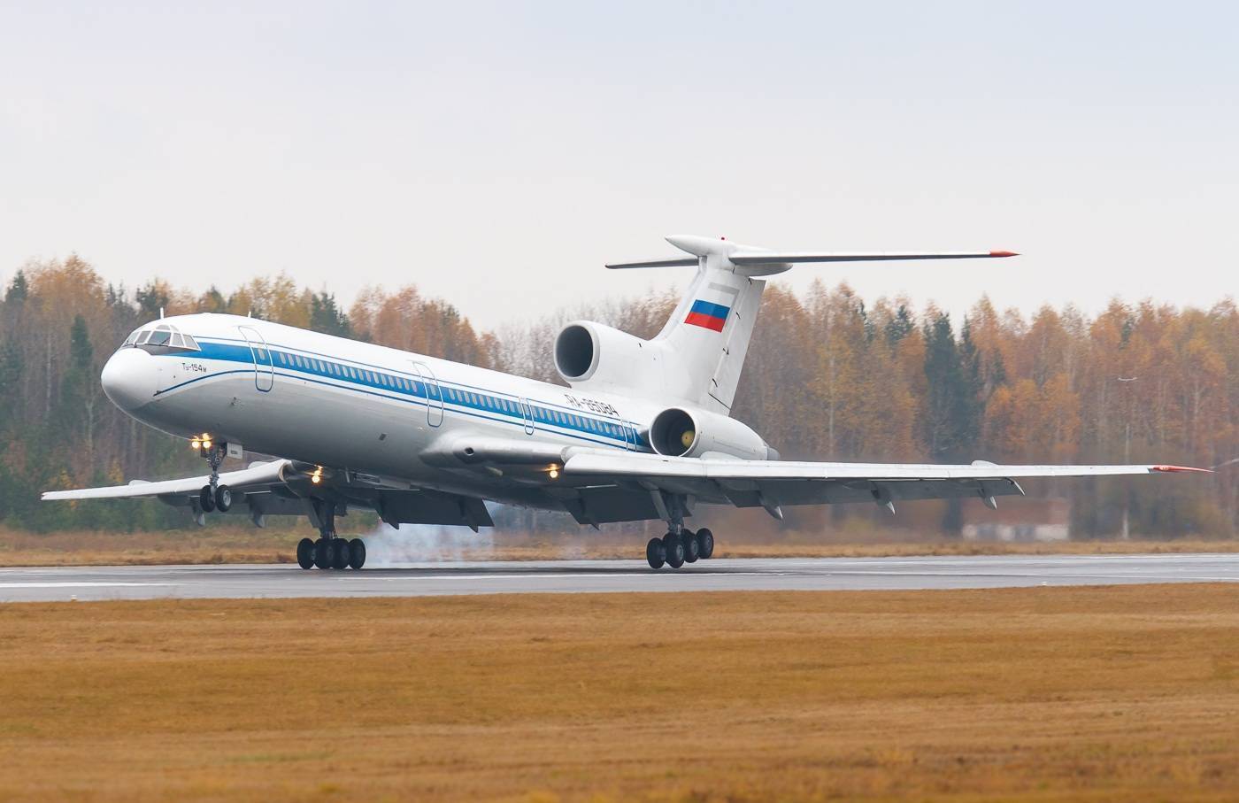 Пассажирский самолет ту-154. досье