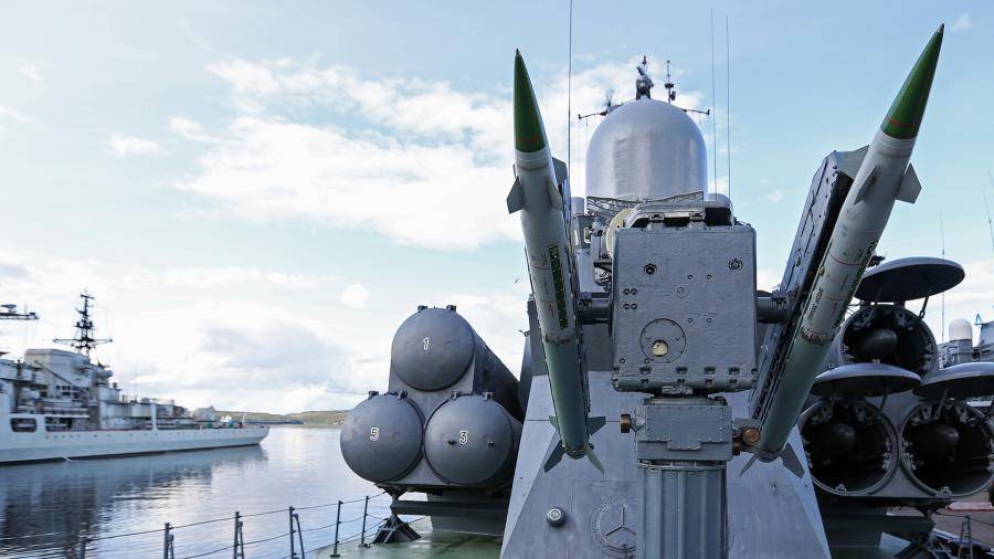 140-мм корабельная пусковая установка зиф-121 (кл-102) (ссср)