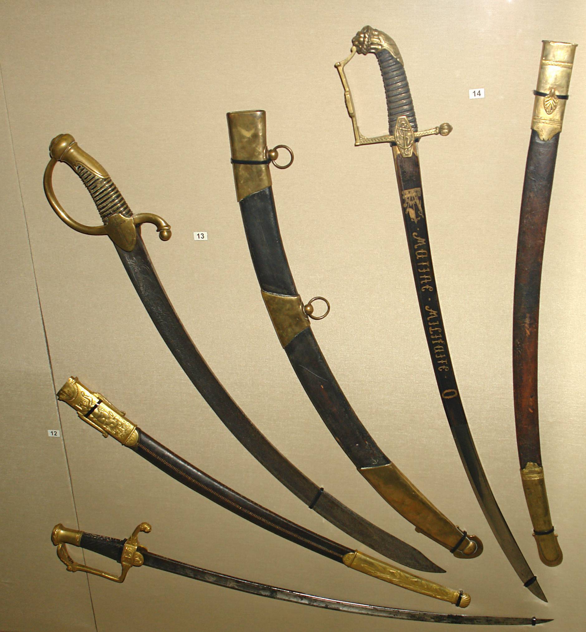 Сабля: история появления и разнообразие видов. сабля или меч