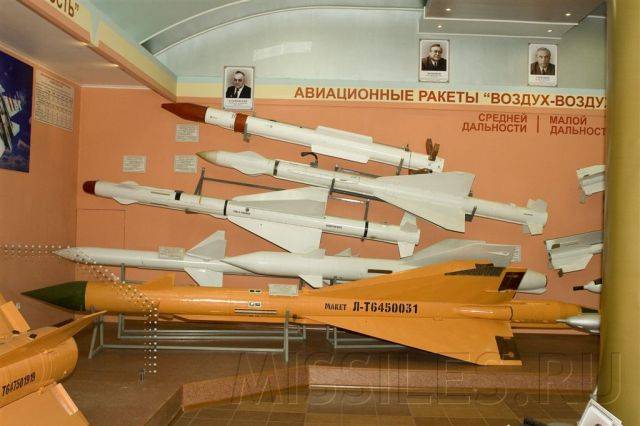 С дальним прицелом: зачем сша разрабатывают новую ракету «воздух — воздух» — рт на русском