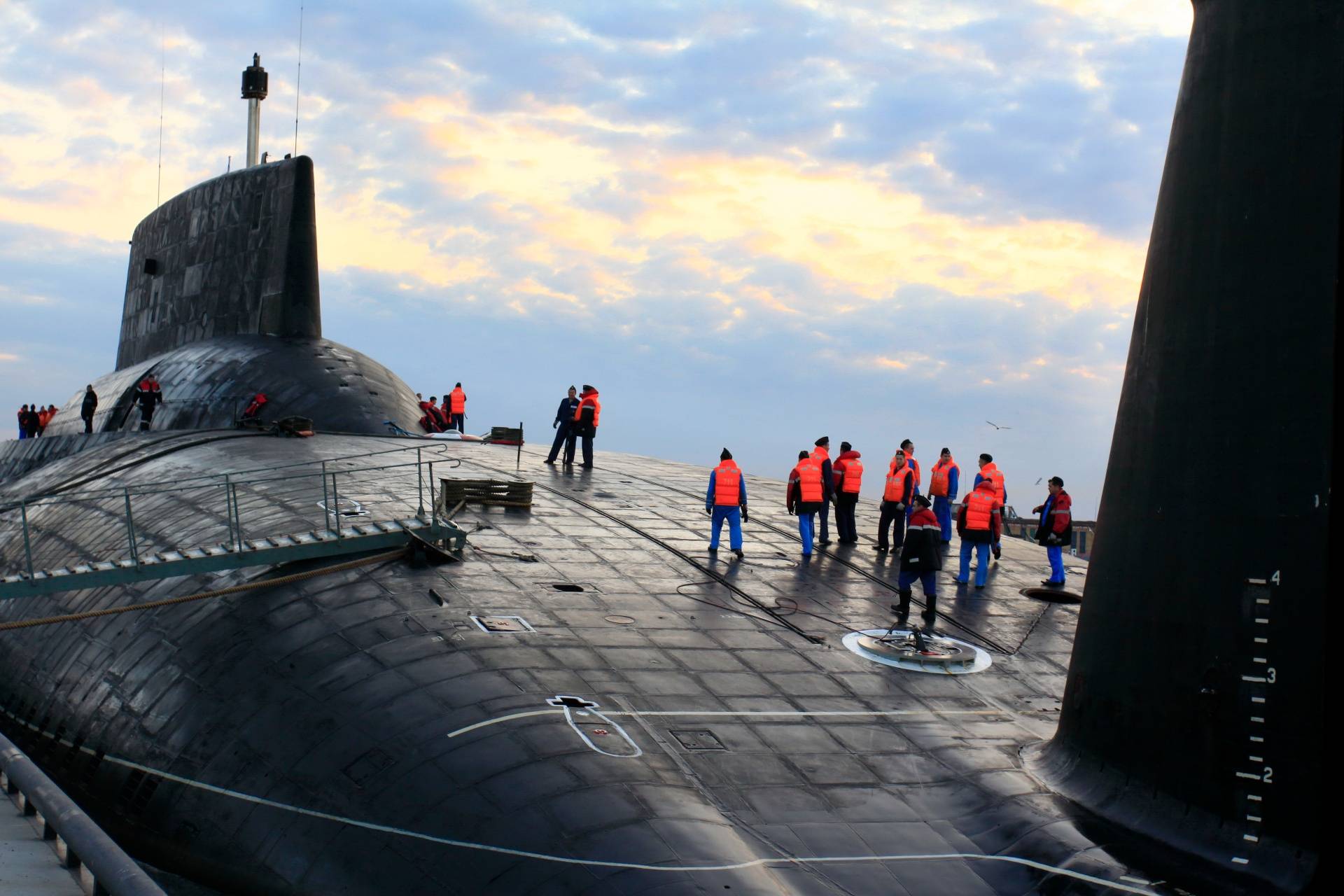 Тише воды: самая большая подводная лодка в мире