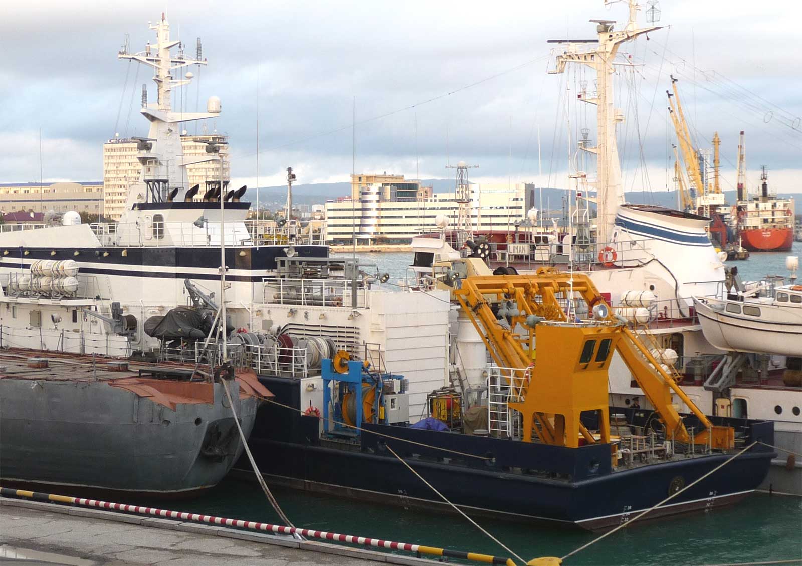 Служебно-вспомогательный, технический и рыбопромысловый флот