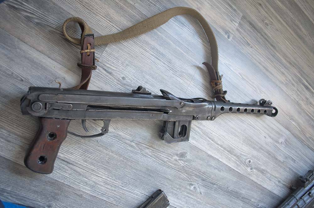 Суровый ленинградец. пистолет-пулемет судаева ппс-42/43