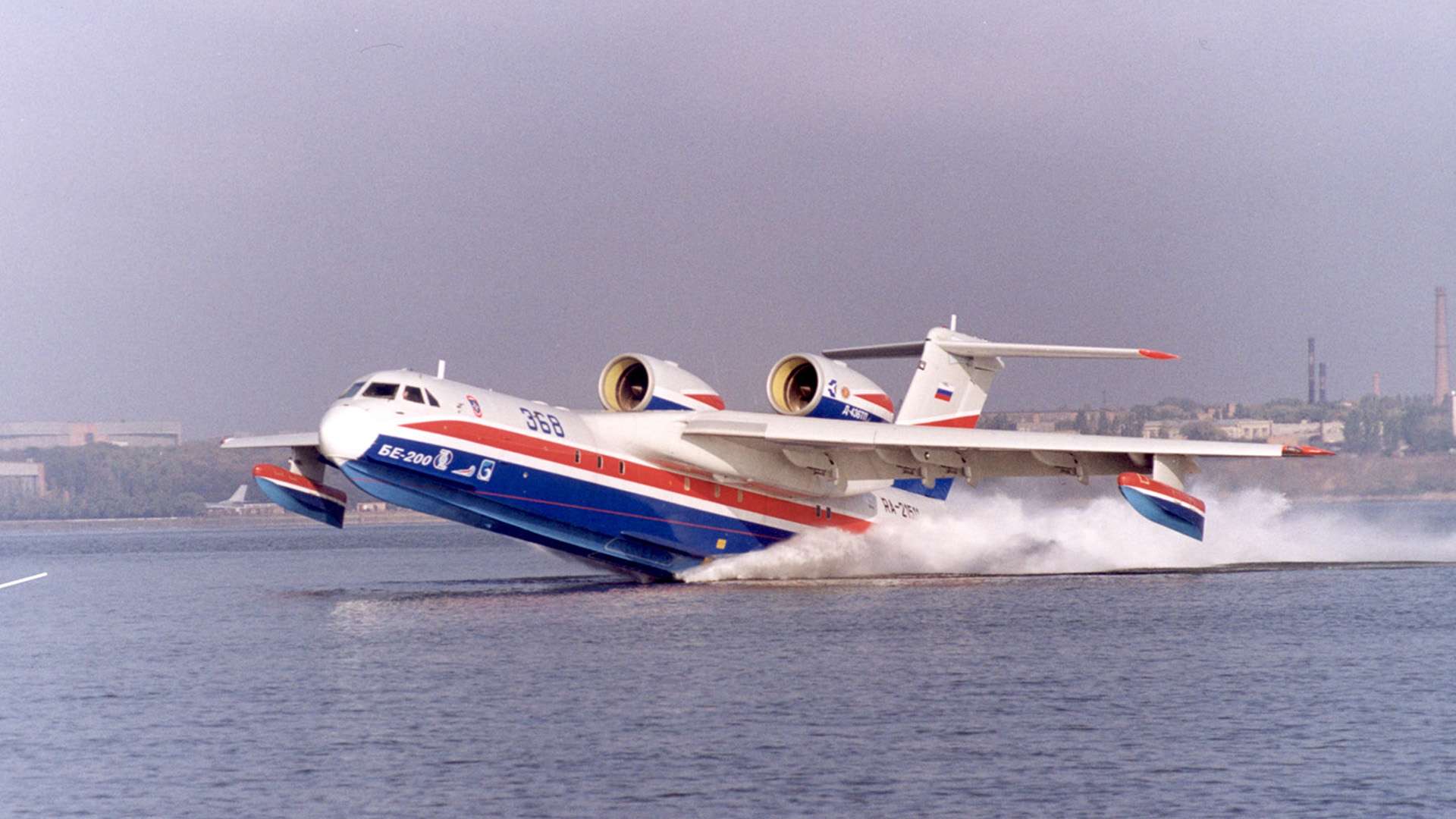 Бе-200: уникальный российский самолет-амфибия