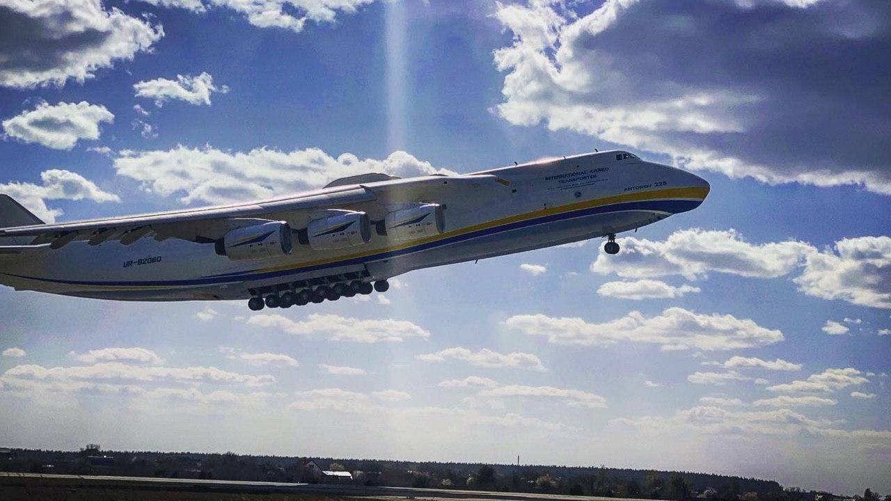 Три самых больших в мире самолёта (34 фото)
