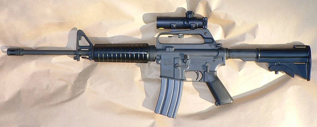 Самозарядная винтовка Colt AR-15 Sporter SP1