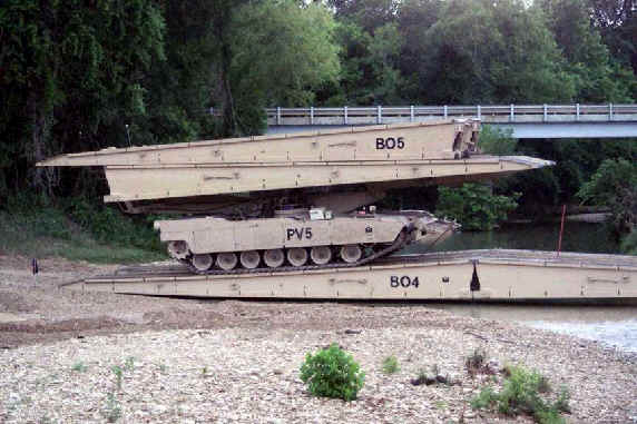 Танковый мостоукладчик