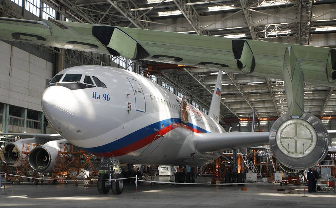 Пассажирский самолет Ил-96: история создания, описание и технические характеристики