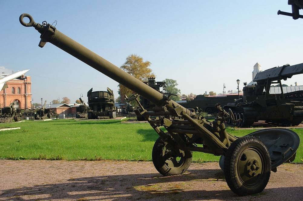 Тяжелое оружие пехоты – 160-мм дивизионный миномет М-160 1949 года