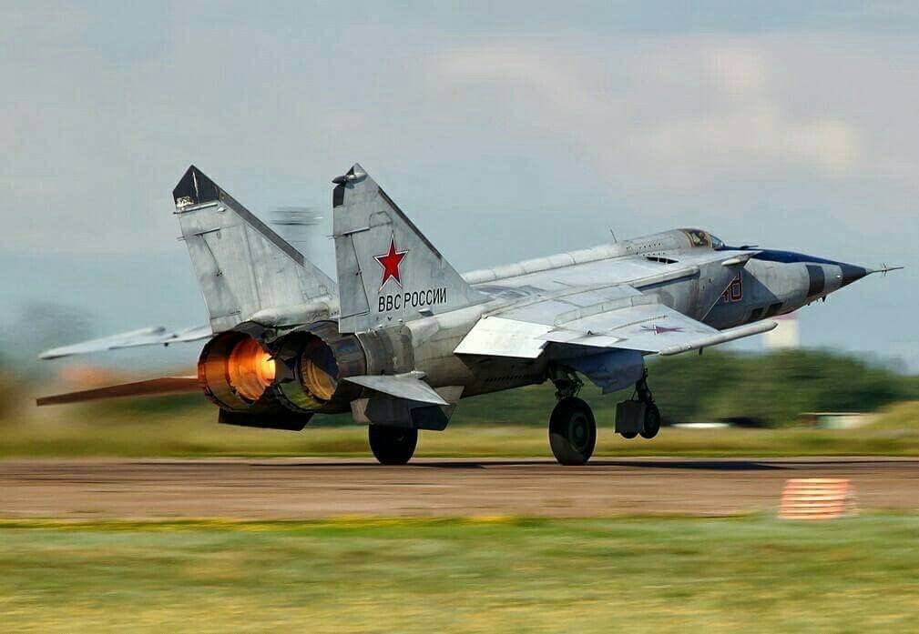 Миг-25: почему его считали «самым пьяным самолётом» | русская семерка
