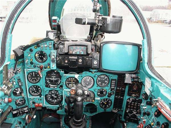 Надежный и проверенный: почему истребитель миг-29 "сводит нато с ума"