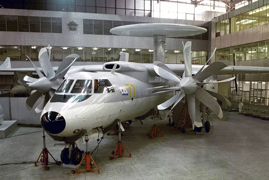 «беркутенок» для вкс: что из себя представляет учебный самолет ср-10