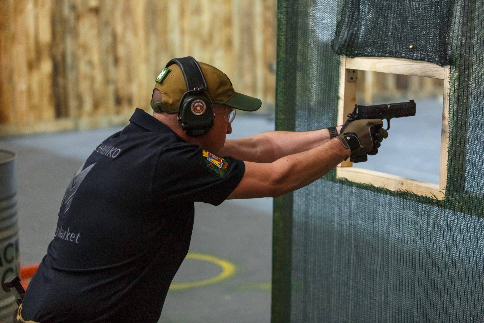 Первые тренировки с начинающими стрелками при стрельбе из пистолета (пособие тренеру)