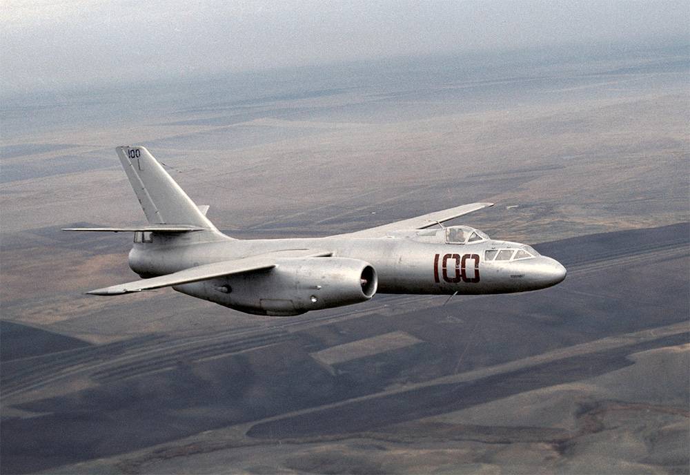 Ту-16 — первенец дальней реактивной бомбардировочной авиации