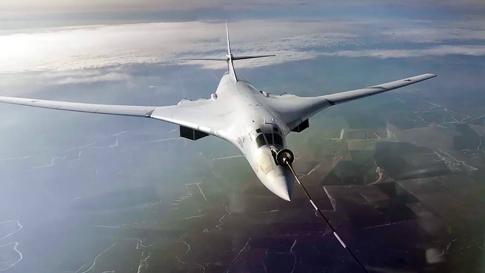Обзор самолета белый лебедь (ту-160): технические характеристики и возможности
