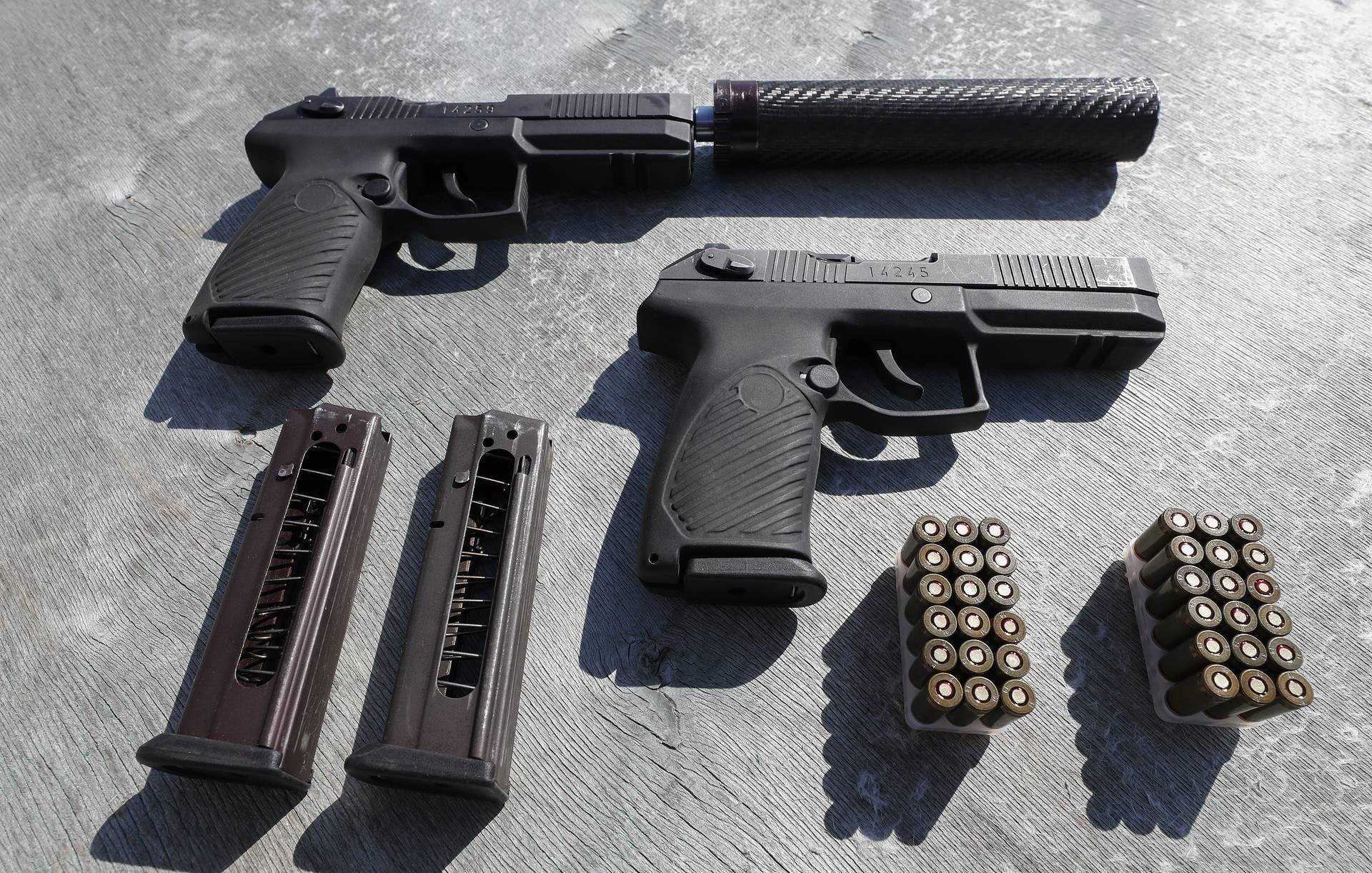 Новый пистолет "удав" - сравнение с макаровым и другими популярными моделями пистолетов.