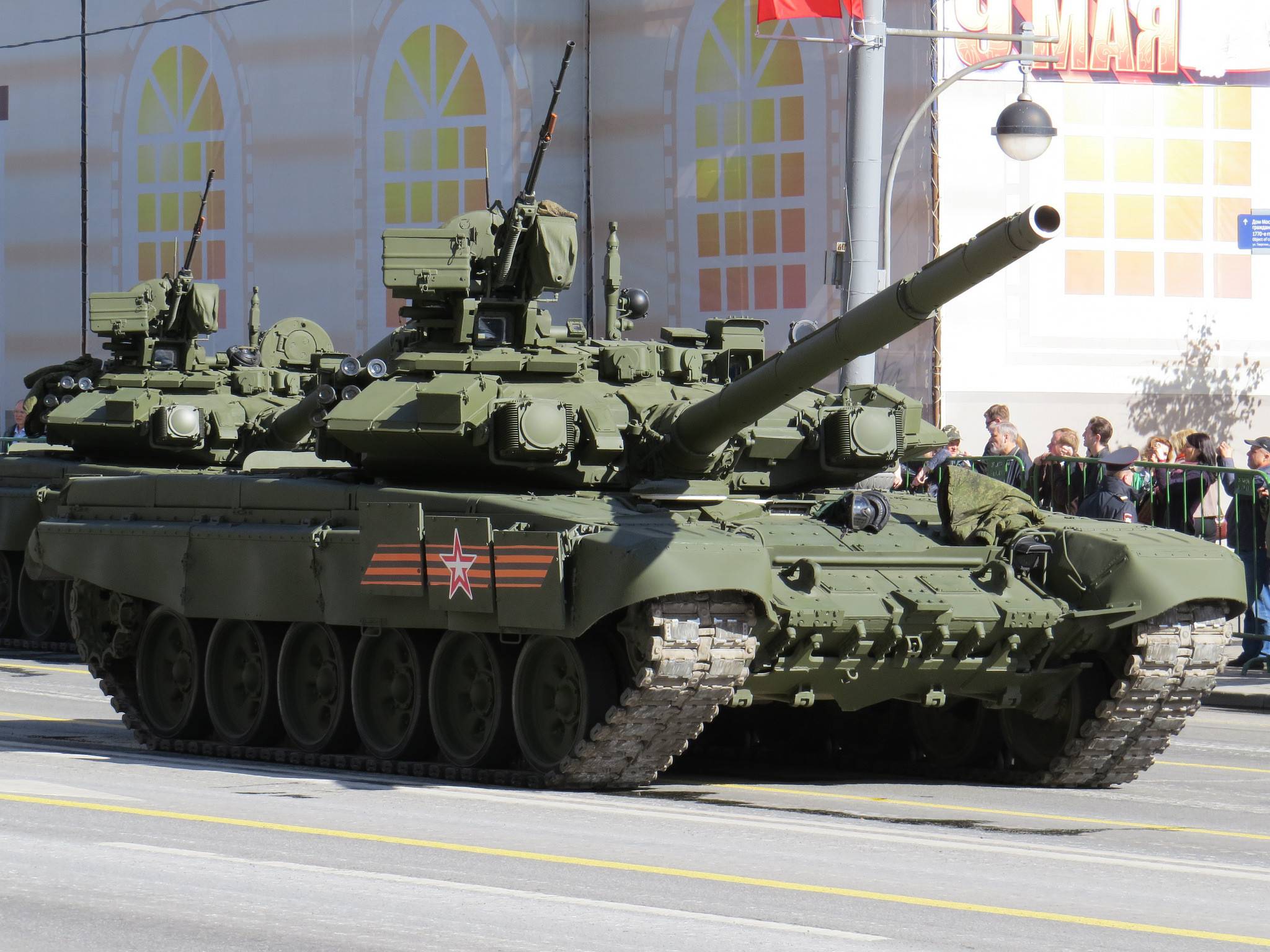 Русский танк т-90 владимир