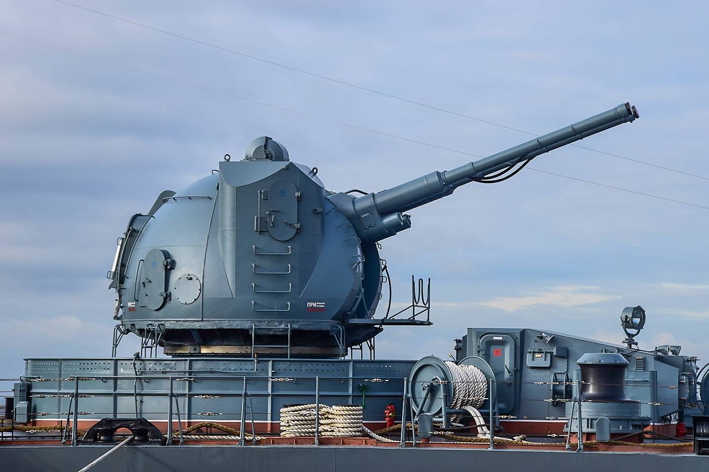 Универсальные 100–130-мм корабельные установки