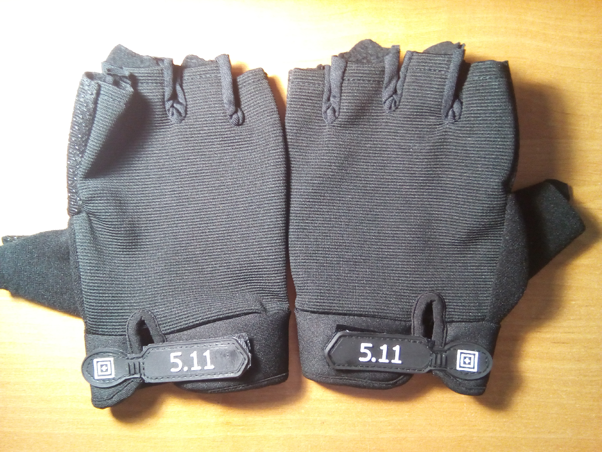 Велоперчатки: особенности велосипедных перчаток без пальцев. зачем они нужны и какие лучше для катания на велосипеде? размеры