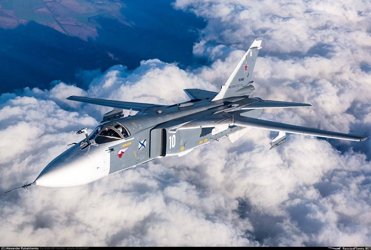 Сибирский «фехтовальщик»: су-24 стал легендой боевой авиации