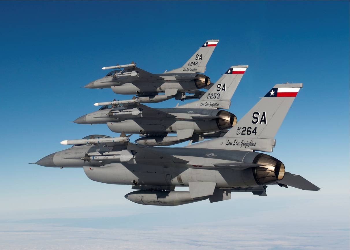 F-16 fighting falcon | military.com