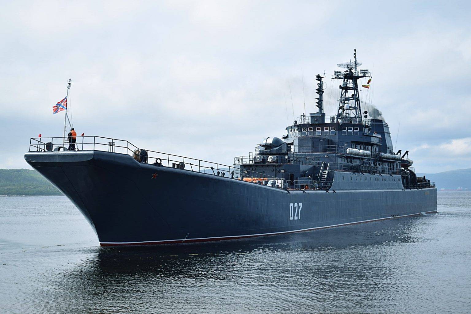 Большие десантные корабли проекта 775 (россия). фото и описание