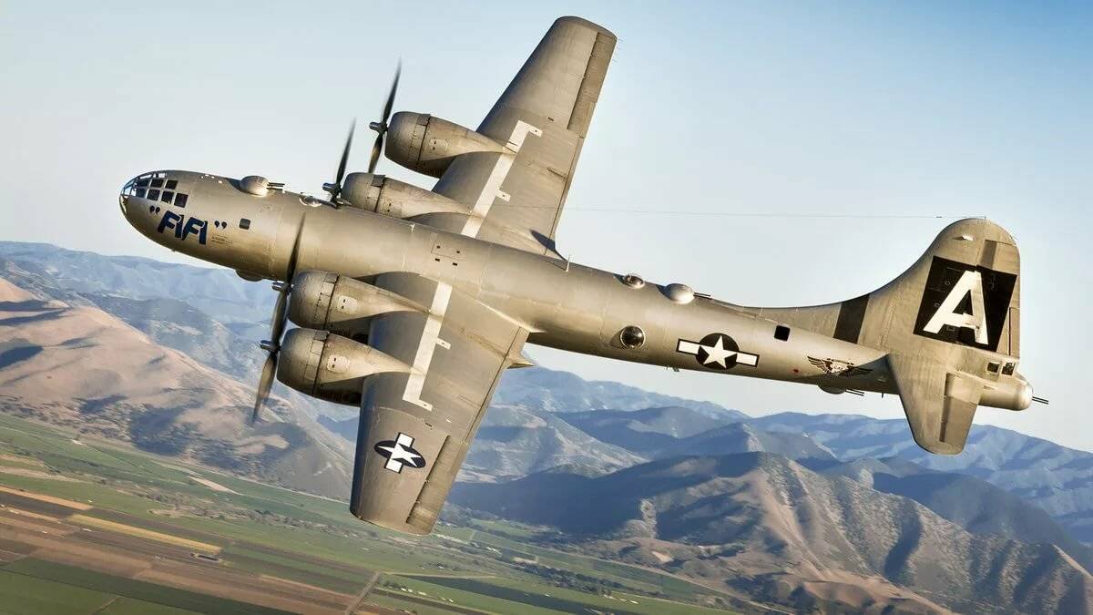 Первый американский четырехмоторный бомбардировщик боинг b-17 «flying fortress» | красные соколы нашей родины