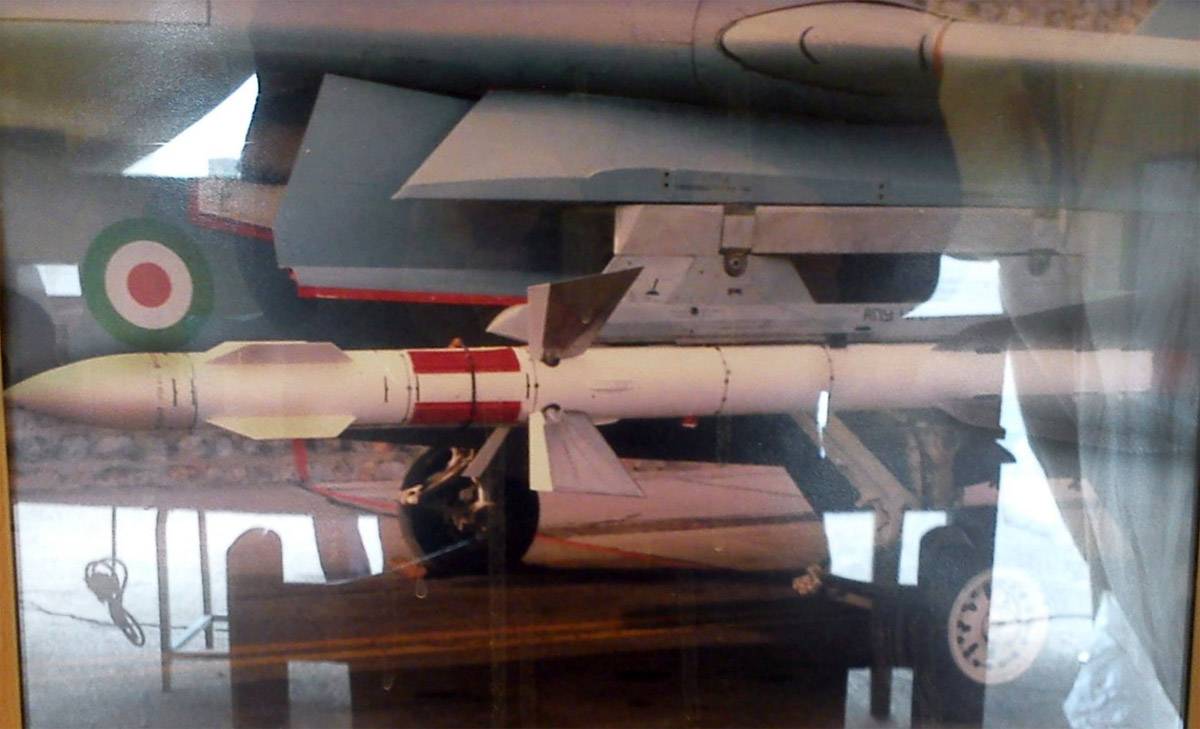 Р 27 авиационная ракета фото
