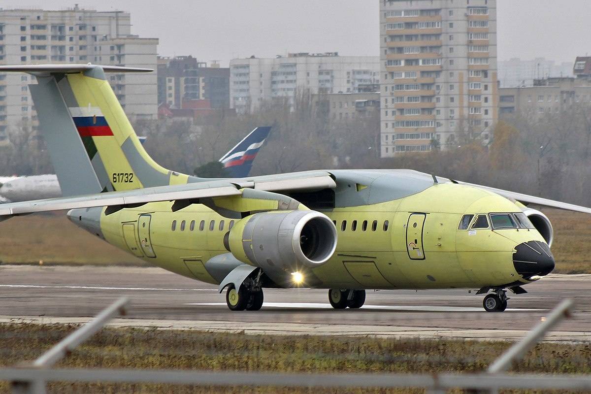 Транспортный самолет ил-214: история проекта и его возможные перспективы