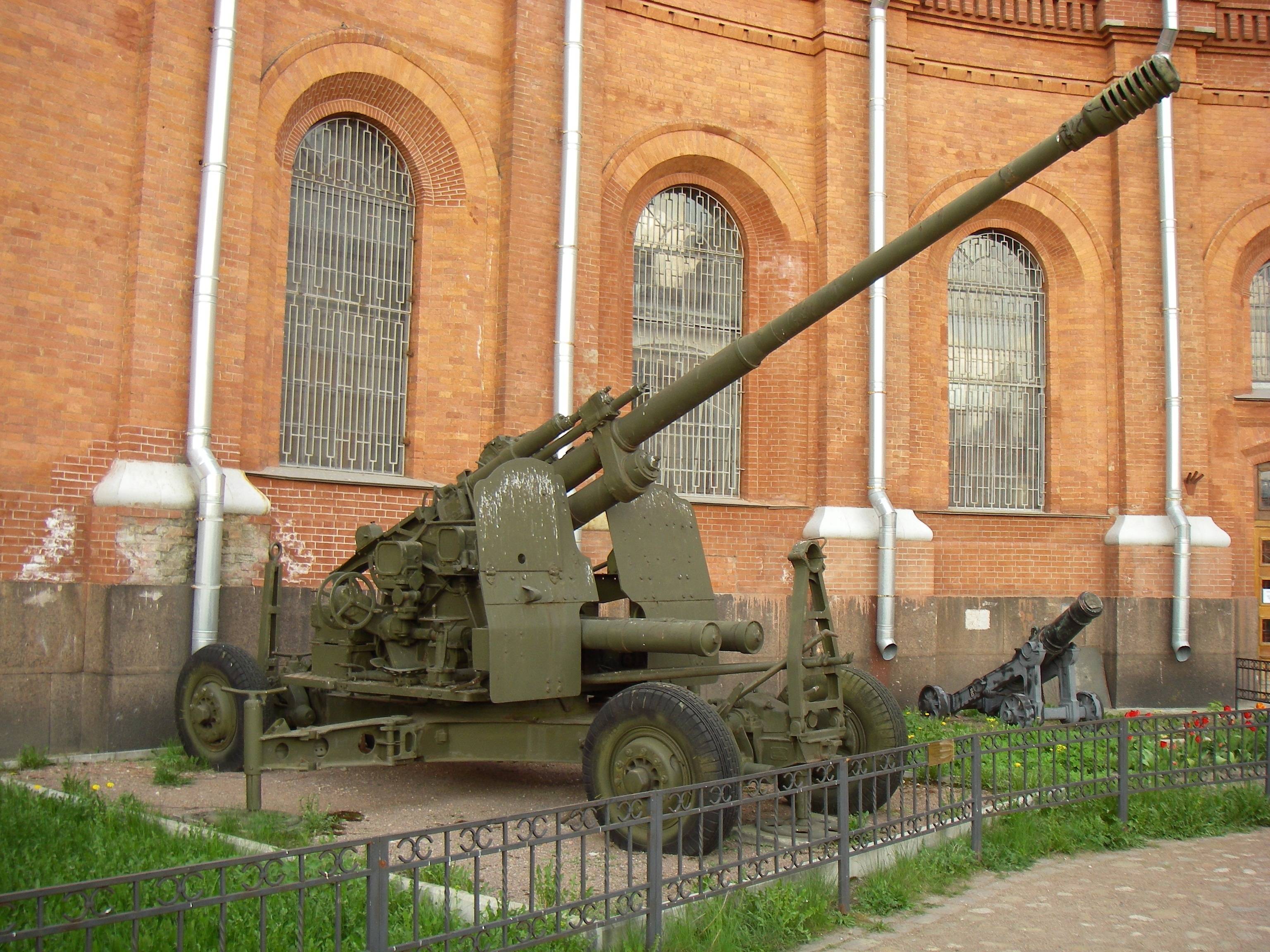 100-мм зенитная пушка кс-19 ²
