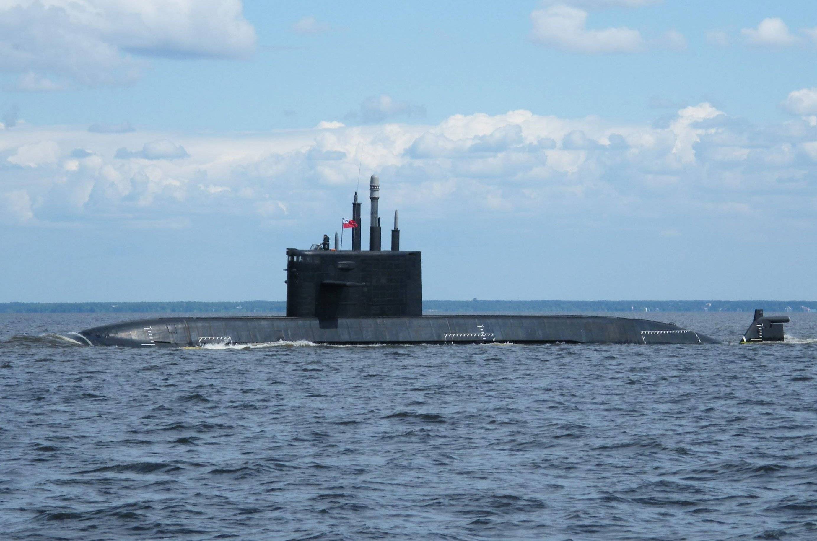 Дизельная подводная лодка проекты 677 «лада» и 677э «амур-1605» | военный портал