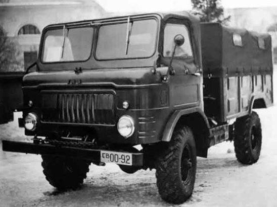 Газ-62 — армейский полноприводный грузовик, который оказался не нужен