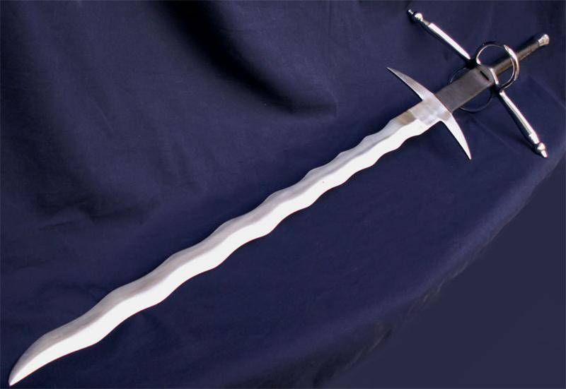 Полуторный меч — виды и описание