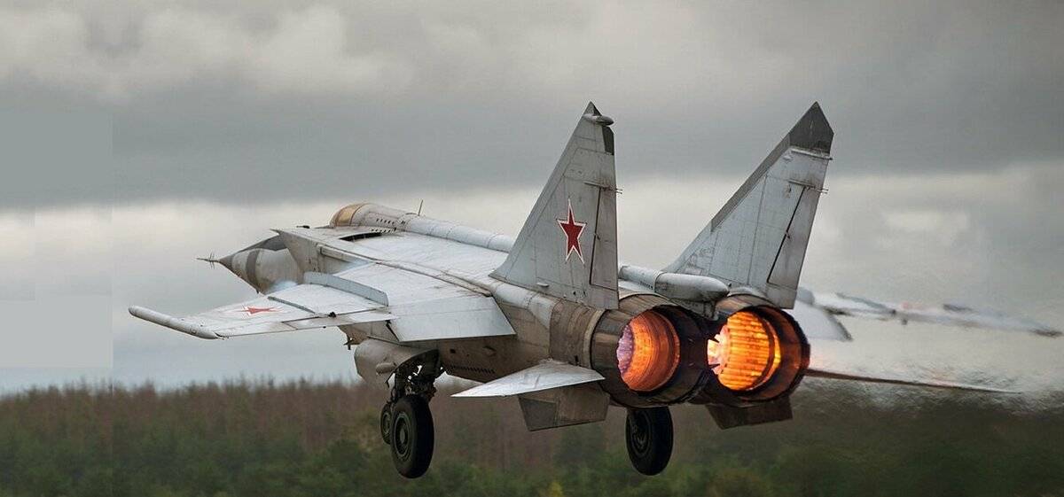 9 фактов об истребителе-перехватчике МиГ-25 - ПОЛИТИКУС