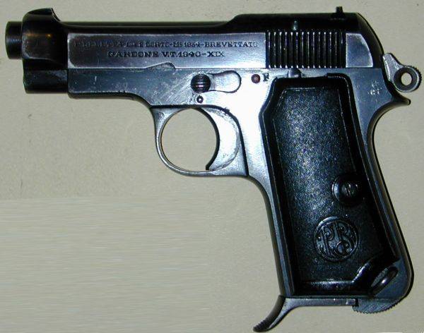 Пистолет MAB Modele D