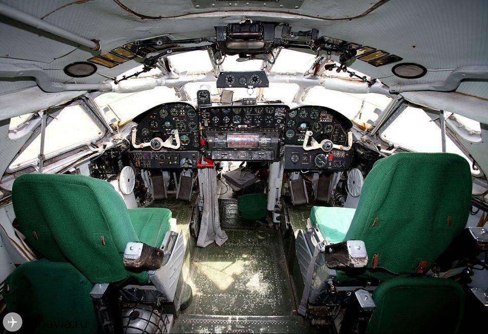 Ил-12 — обзор среднемагистрального пассажирского самолета