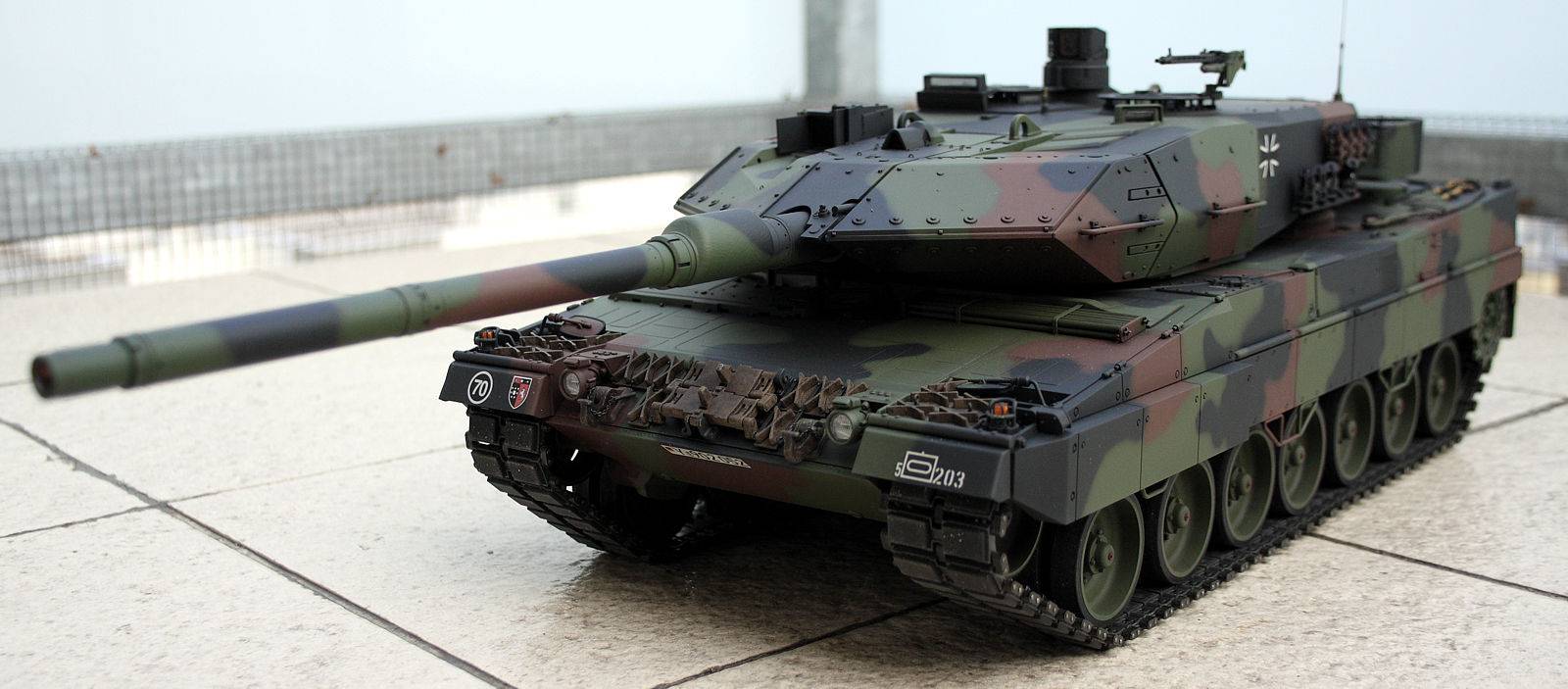 Леопард-2 против т-90. танковая дуэль
