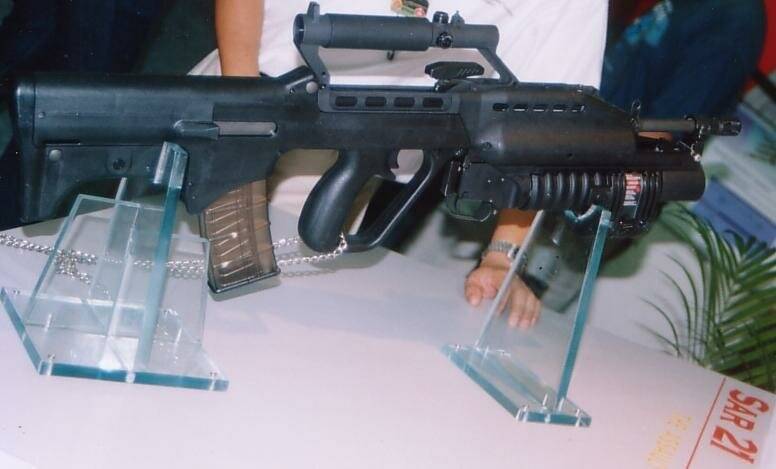 Штурмовая винтовка sar-21