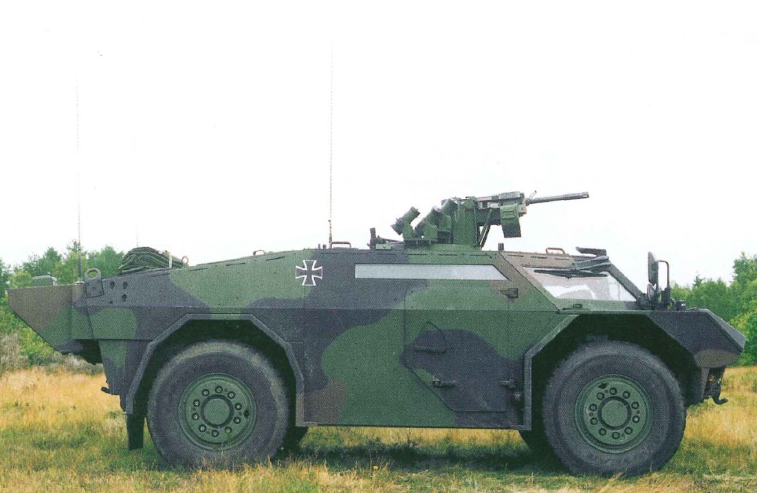 Fennek – wheeled armed reconnaissance vehicle