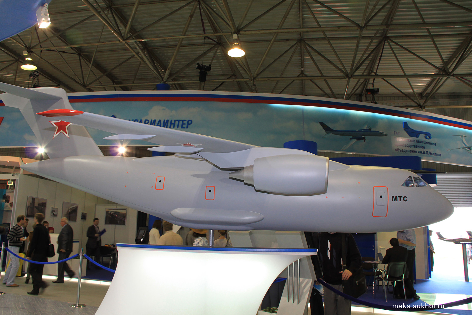 ✅ проект многоцелевого транспортного самолёта ил-214 / мтс (россия) - legguns.ru