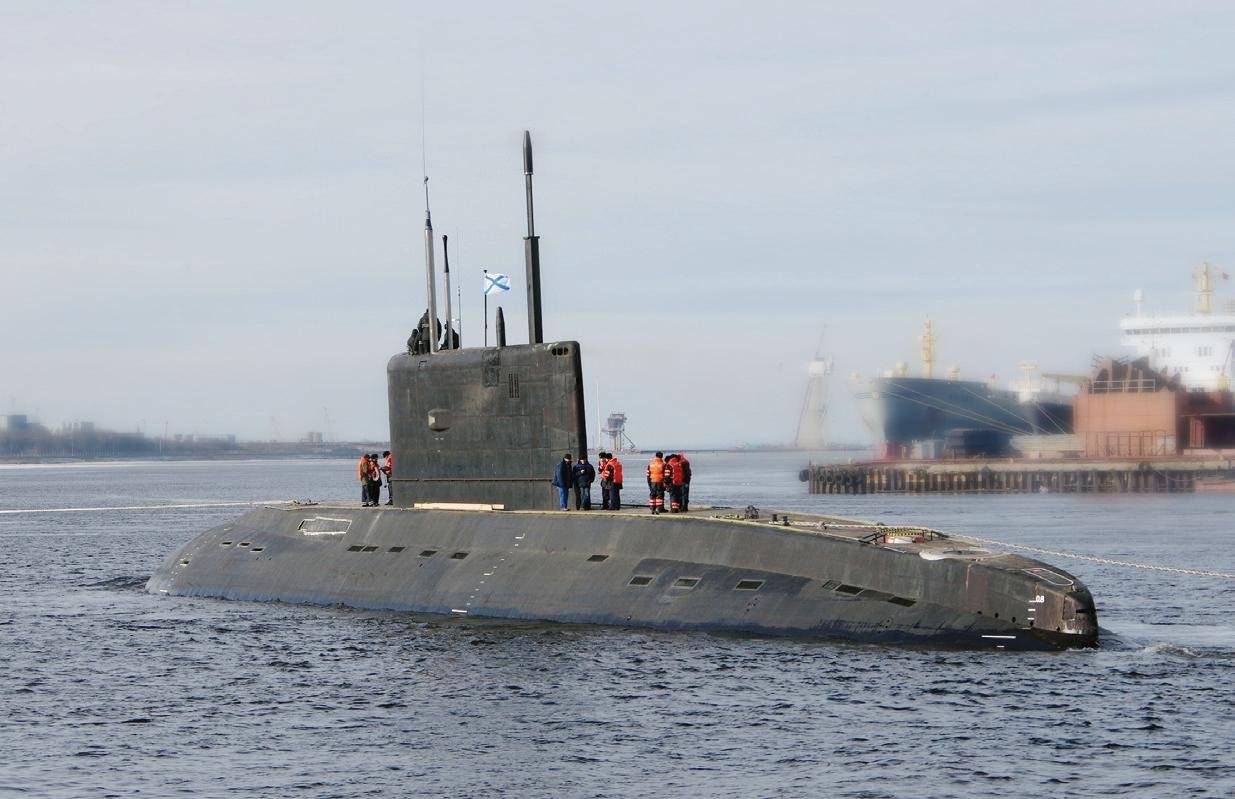 Все о дизельной подводной лодке “Варшавянка”