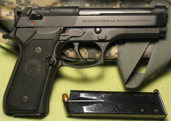Пистолет Beretta M 8000 Cougar