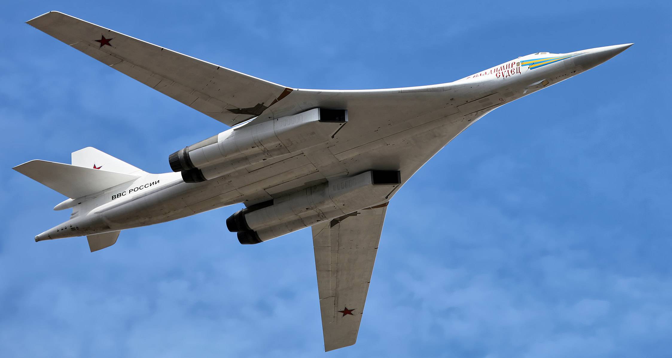 Самолет "белый лебедь": технические характеристики и фото