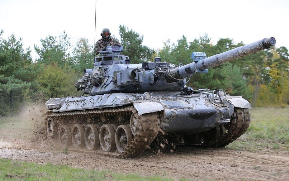 Гайд по коллекционному танку amx 30 в world of tanks blitz. характеристики, сильные стороны и тактики игры | bluestacks