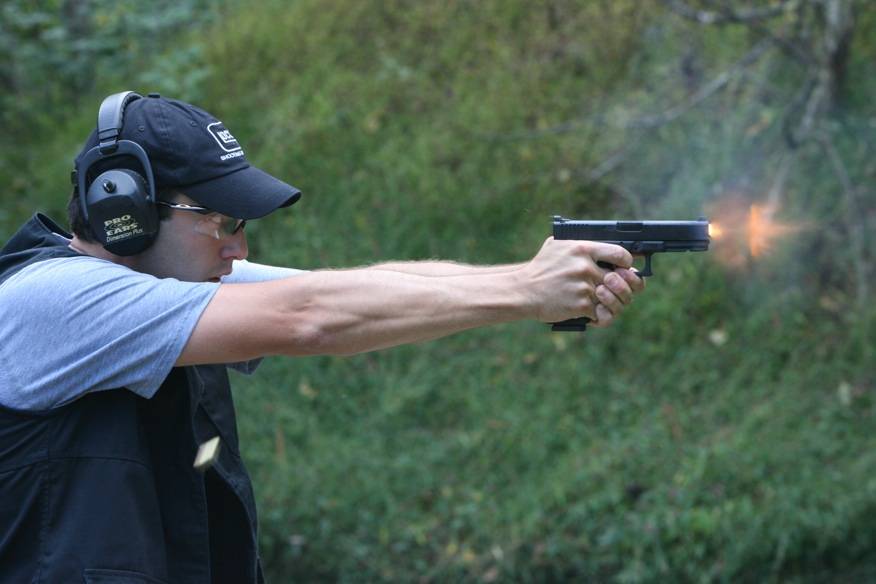 Первые тренировки с начинающими стрелками при стрельбе из пистолета(пособие тренеру)