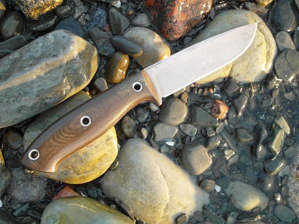 Профессиональные охотничьи ножи: виды и правильный выбор