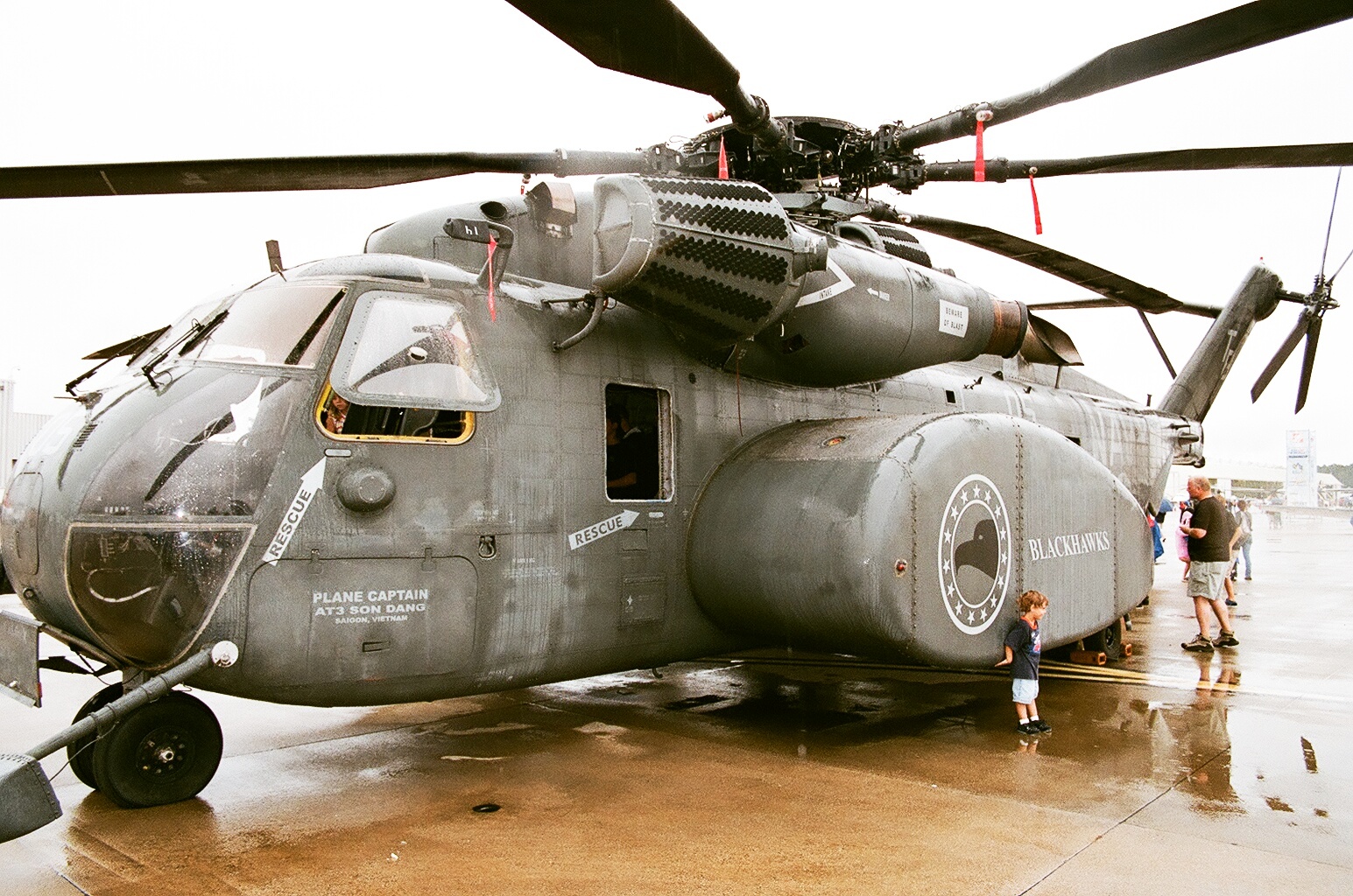 Ch-53e super stallion heavy-lift helicopter - airforce technology