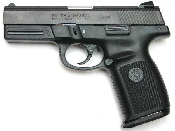Пистолет Smith & Wesson серия Sigma